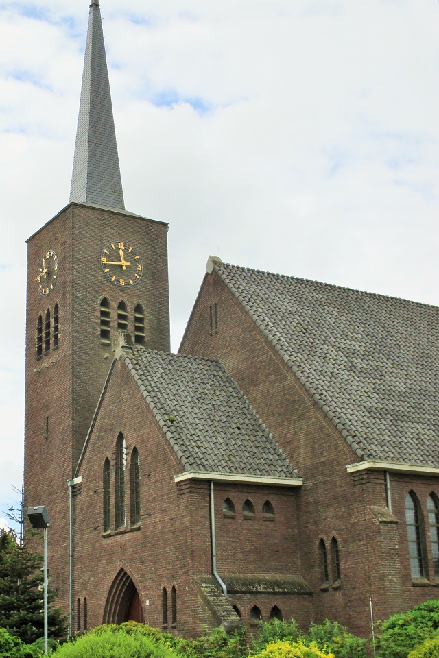 kerk-Milsbeek1-klein.jpg