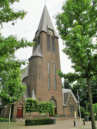 kerk-Ottersum1-klein.jpg
